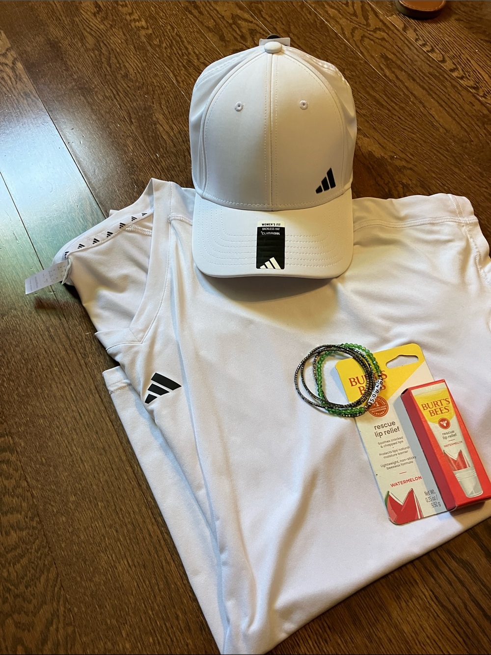 ADIDAS-Women's Tee W/ Matching Hat & FREE Burt’s lip balm & 4 Squad Bracelets!!